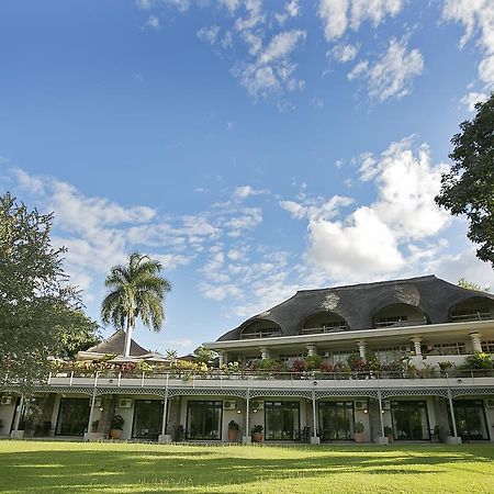 Ilala Lodge Hotel Victoria Falls Ngoại thất bức ảnh