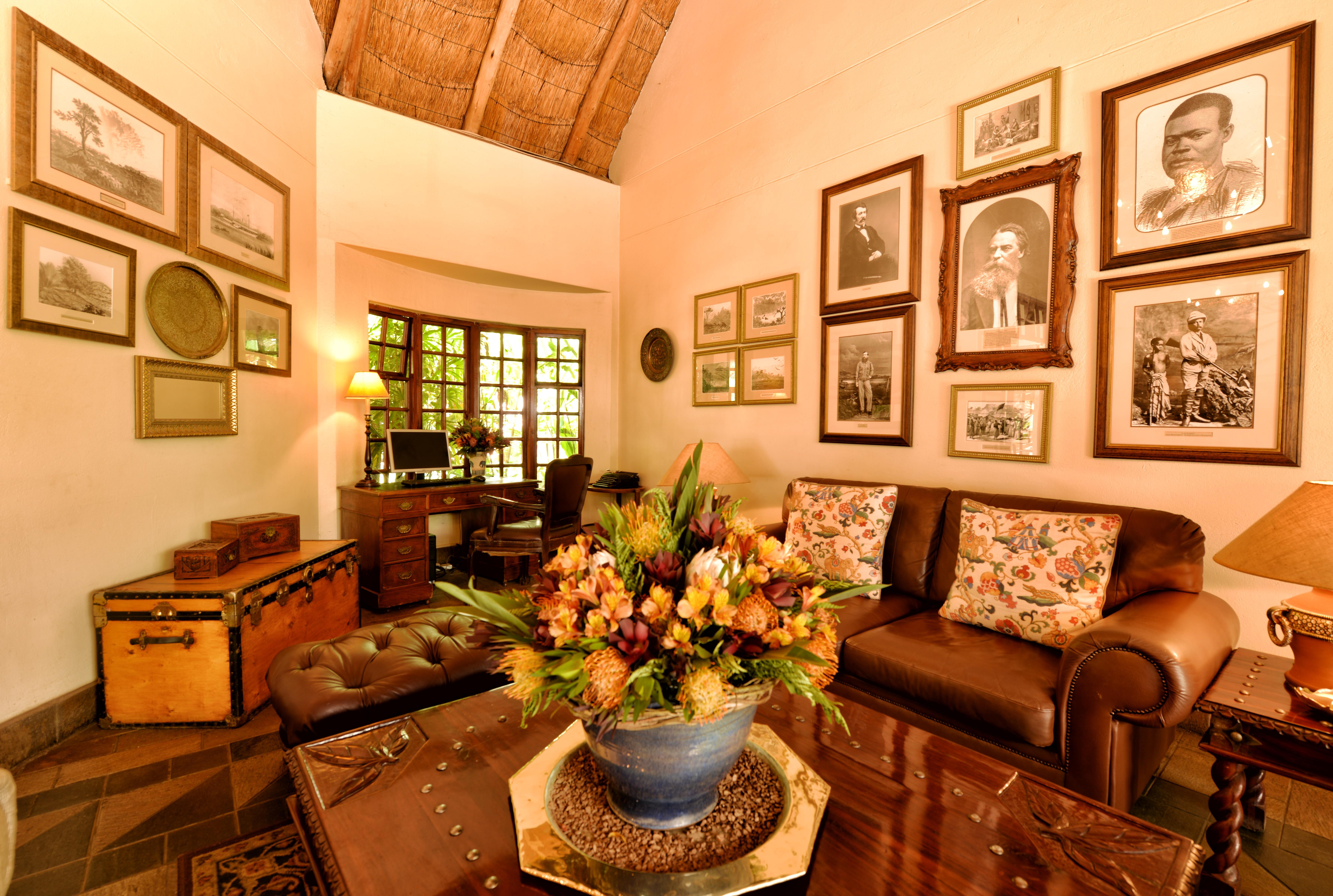 Ilala Lodge Hotel Victoria Falls Ngoại thất bức ảnh