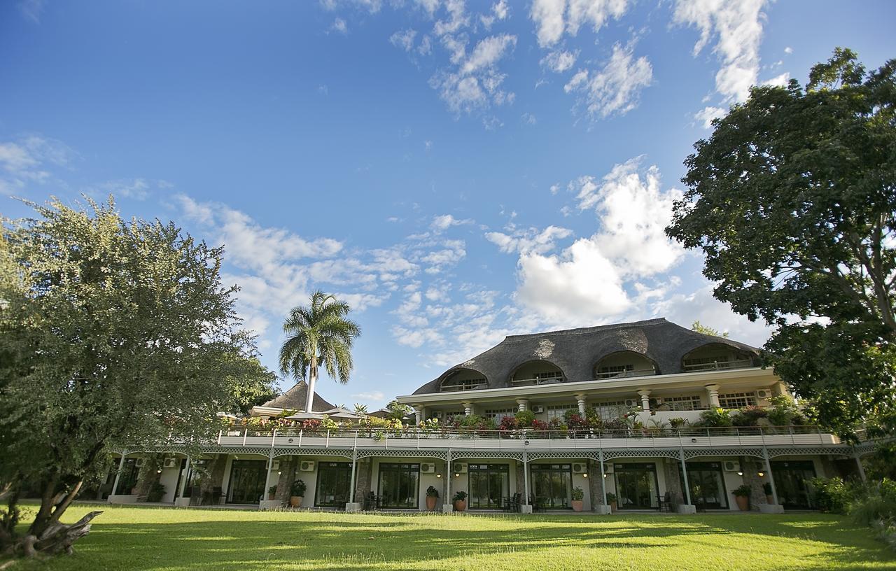 Ilala Lodge Hotel Victoria Falls Ngoại thất bức ảnh
