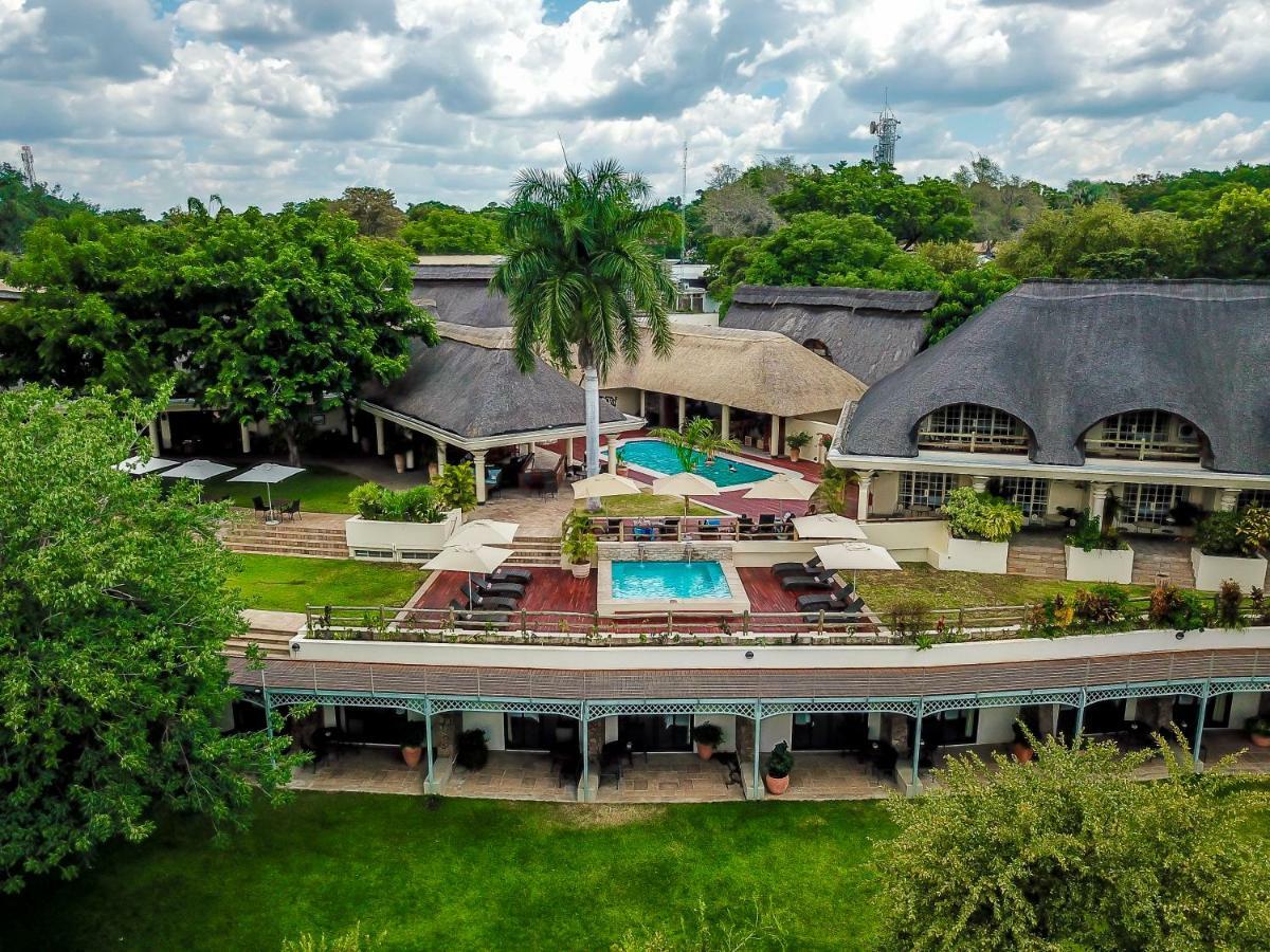 Ilala Lodge Hotel Victoria Falls Ngoại thất bức ảnh